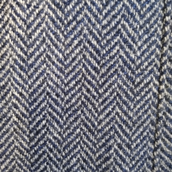 Corneliani Herringbone Blazer. 42r USA 52cm euro - Picture 8 of 9